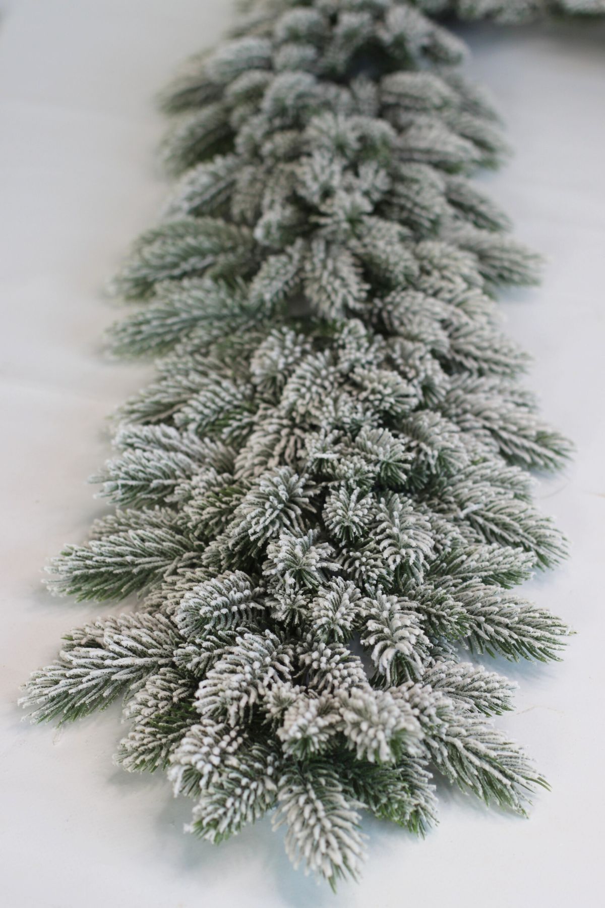 Zasnežená girlanda 195 cm